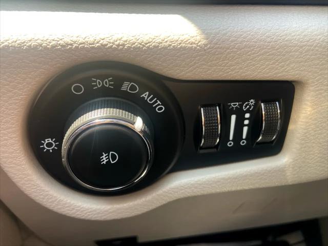 used 2022 Chrysler Pacifica car, priced at $25,975
