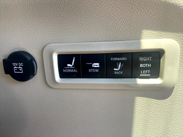used 2022 Chrysler Pacifica car, priced at $25,975