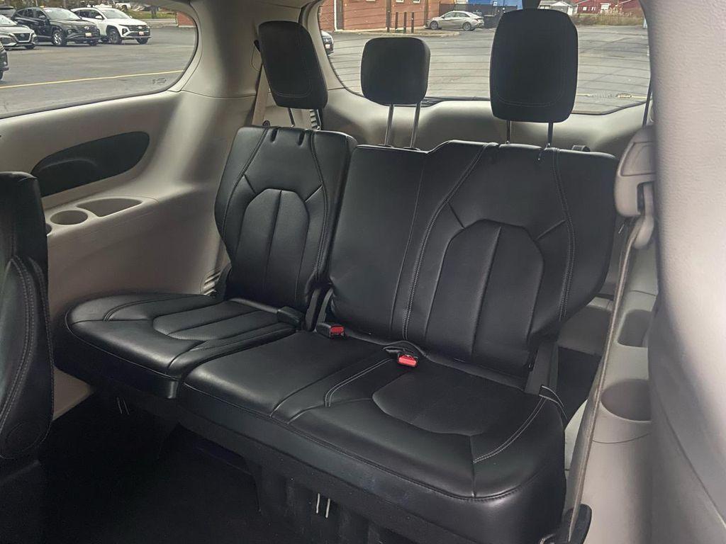 used 2024 Chrysler Pacifica car, priced at $30,975