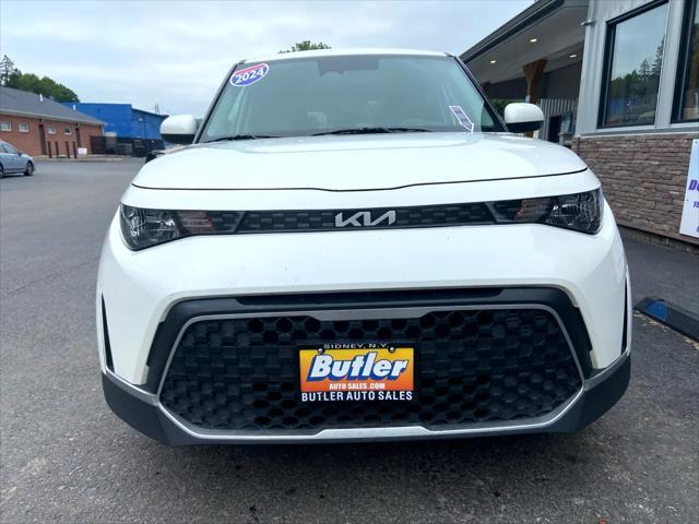 used 2024 Kia Soul car, priced at $19,975