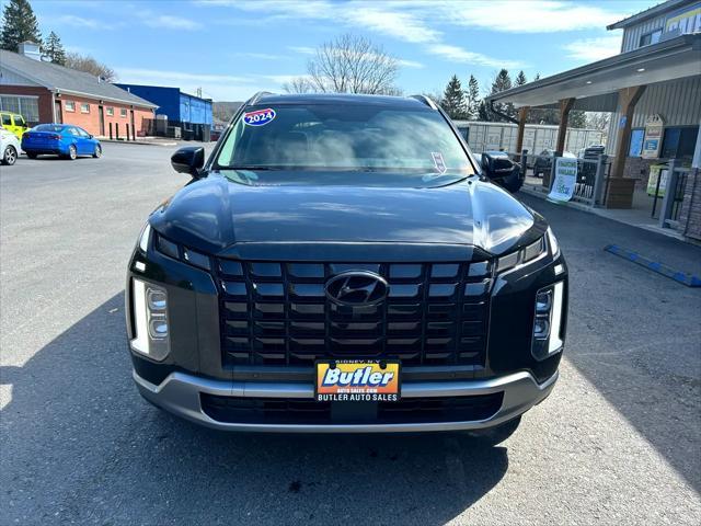 used 2024 Hyundai Palisade car, priced at $42,975