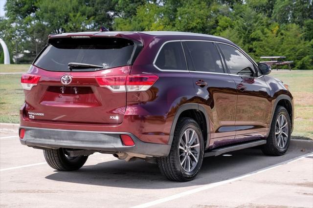 used 2018 Toyota Highlander car, priced at $21,491