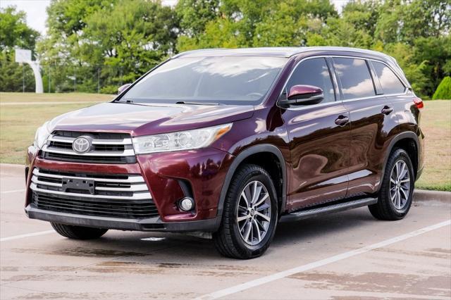 used 2018 Toyota Highlander car, priced at $21,491