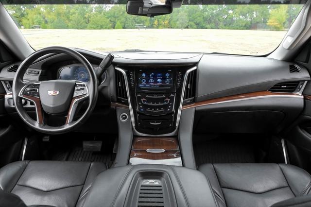 used 2019 Cadillac Escalade ESV car, priced at $24,741