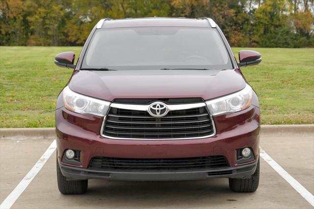 used 2016 Toyota Highlander car, priced at $18,749