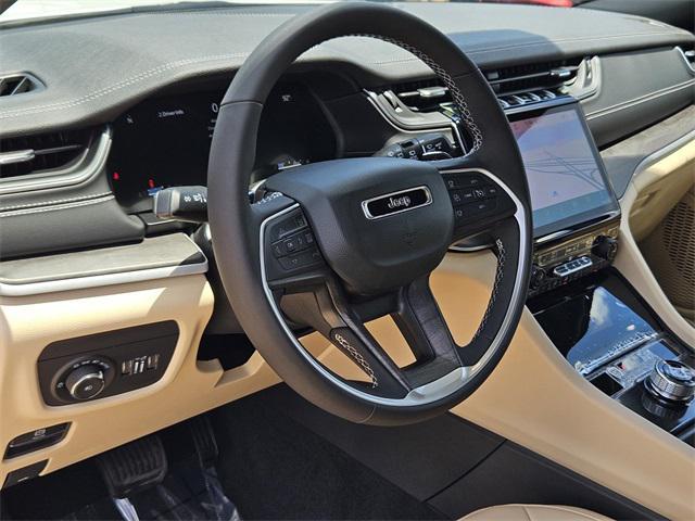 new 2025 Jeep Grand Cherokee car, priced at $40,286