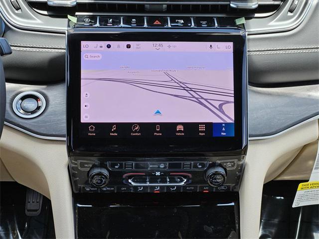 new 2025 Jeep Grand Cherokee car, priced at $40,286