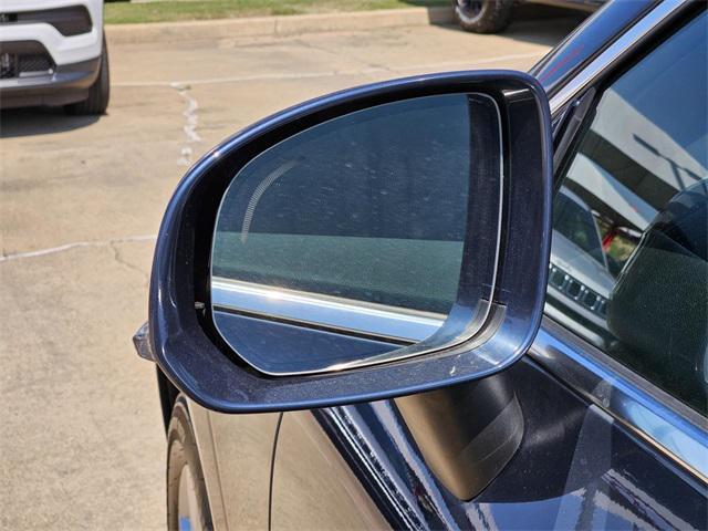 used 2022 Volvo XC60 car, priced at $22,995