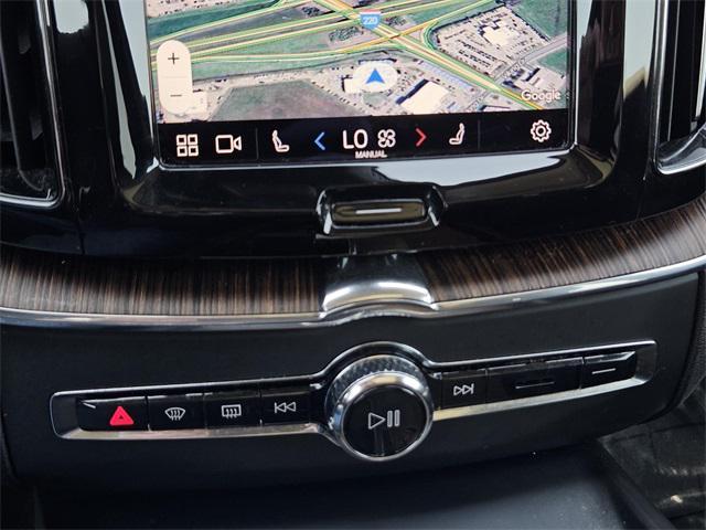 used 2022 Volvo XC60 car, priced at $22,995