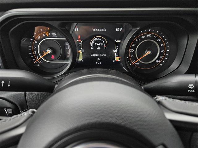 new 2025 Jeep Gladiator car, priced at $45,157