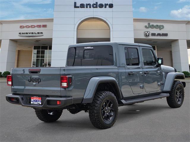 new 2025 Jeep Gladiator car, priced at $45,157
