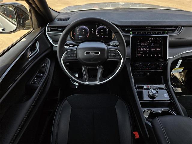 new 2025 Jeep Grand Cherokee car, priced at $42,480