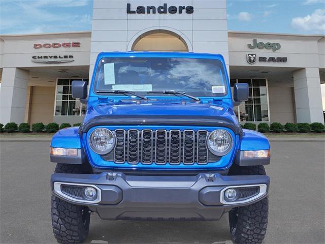 new 2025 Jeep Gladiator car, priced at $47,730