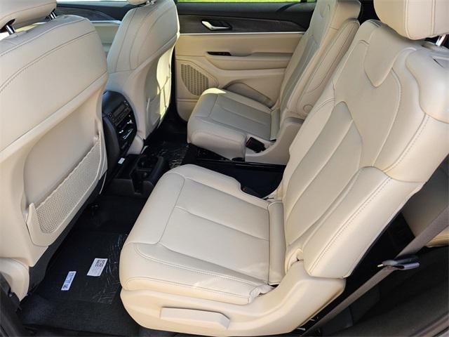 new 2025 Jeep Grand Cherokee L car, priced at $45,357