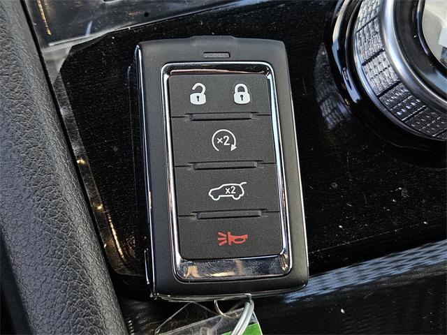 new 2025 Jeep Grand Cherokee car, priced at $39,780