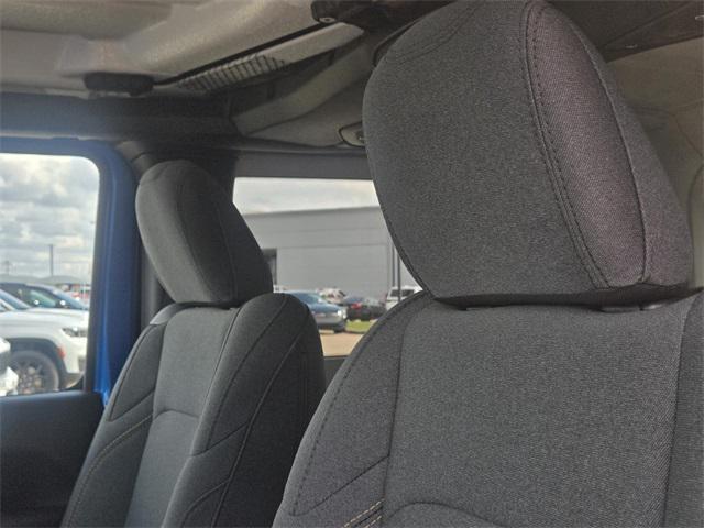 new 2026 Jeep Wrangler car, priced at $41,975