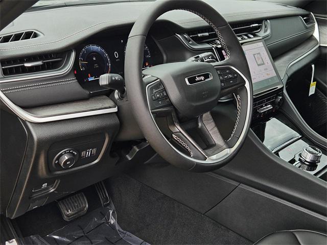new 2025 Jeep Grand Cherokee L car, priced at $44,672