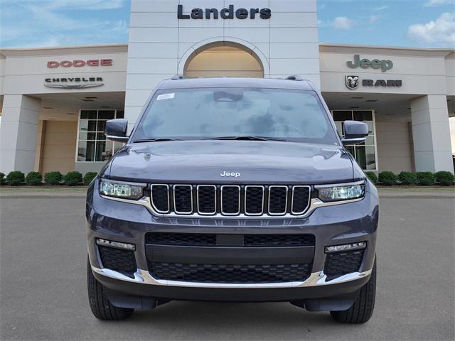 new 2025 Jeep Grand Cherokee L car, priced at $44,672