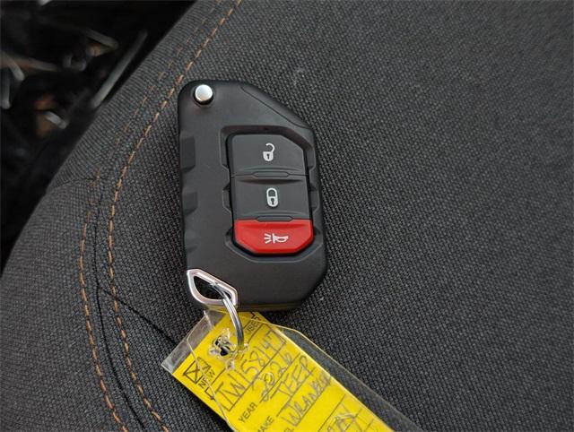 new 2026 Jeep Wrangler car, priced at $41,975