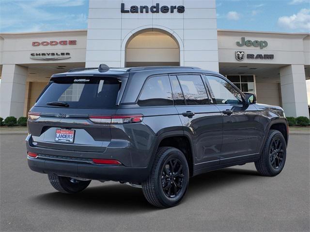 new 2025 Jeep Grand Cherokee car, priced at $42,480
