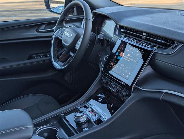 new 2025 Jeep Grand Cherokee car, priced at $42,480