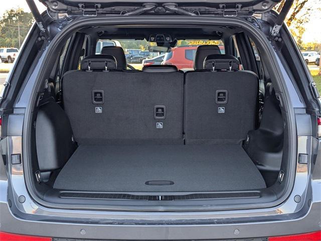 new 2025 Jeep Grand Cherokee car, priced at $42,480