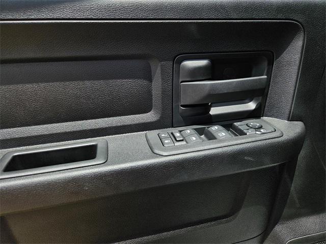 new 2025 Ram 3500 car, priced at $73,175