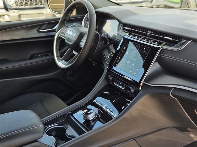 new 2025 Jeep Grand Cherokee L car, priced at $38,778