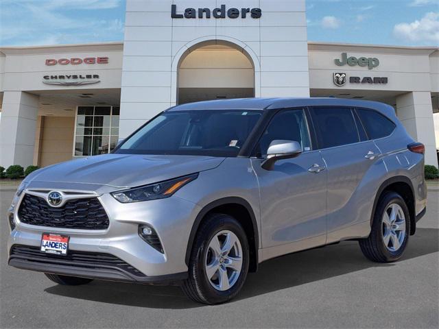 used 2023 Toyota Highlander car, priced at $39,720