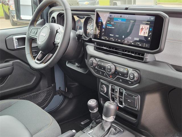 new 2024 Jeep Gladiator car, priced at $45,525