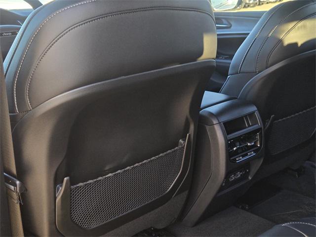 new 2025 Jeep Grand Cherokee car, priced at $41,970