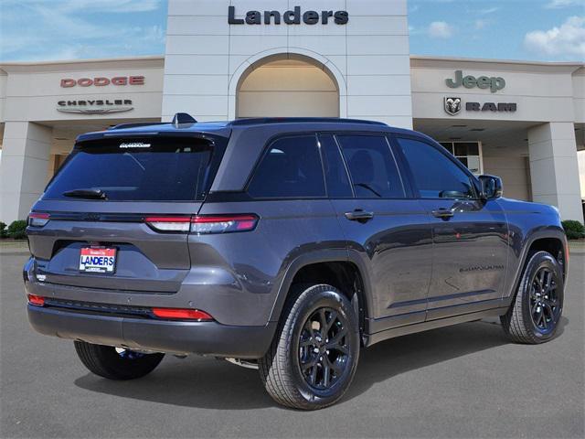 new 2025 Jeep Grand Cherokee car, priced at $43,230