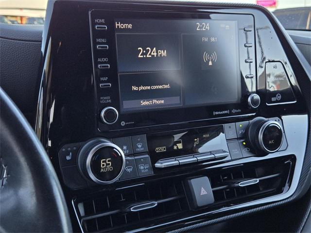 used 2021 Toyota Highlander car, priced at $28,708