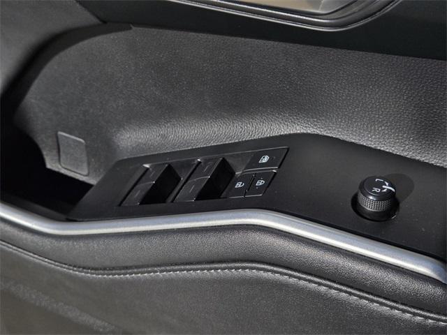 used 2021 Toyota Highlander car, priced at $28,708