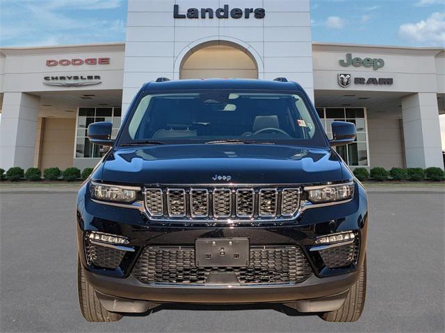 used 2024 Jeep Grand Cherokee car, priced at $33,469