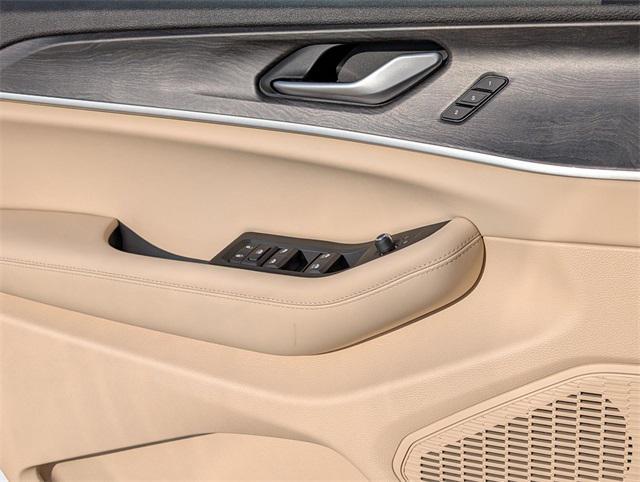 new 2025 Jeep Grand Cherokee L car, priced at $48,240