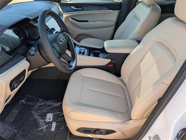 new 2025 Jeep Grand Cherokee L car, priced at $48,240