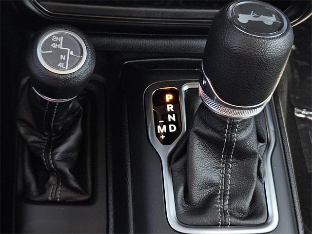 new 2025 Jeep Wrangler car, priced at $43,675