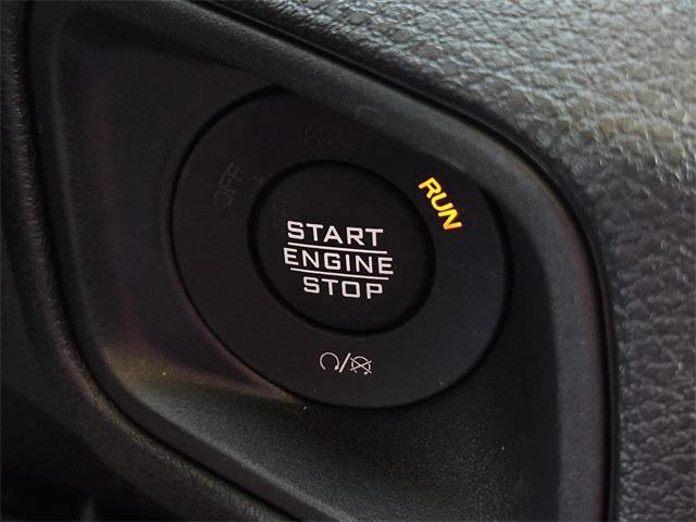 new 2025 Jeep Wrangler car, priced at $43,675