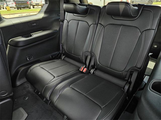 new 2025 Jeep Grand Cherokee L car, priced at $49,282