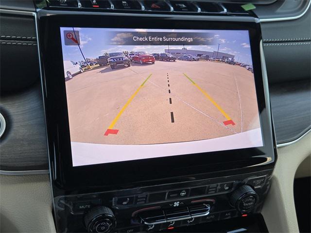 new 2025 Jeep Grand Cherokee L car, priced at $40,900