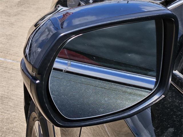 used 2018 Honda CR-V car, priced at $17,304