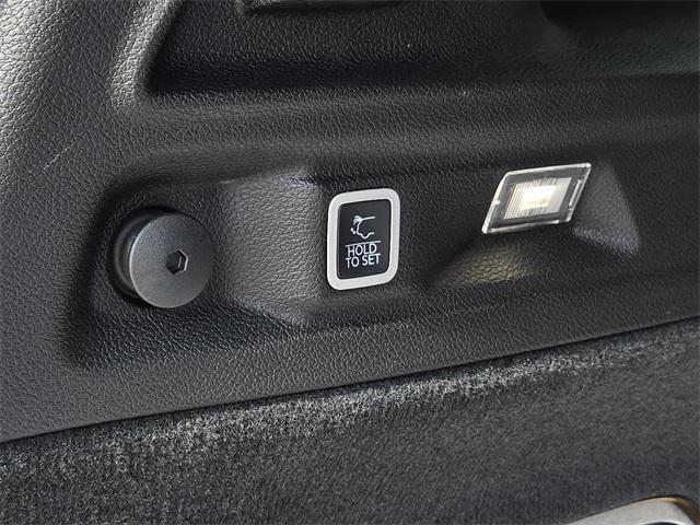 new 2025 Jeep Grand Cherokee L car, priced at $65,130