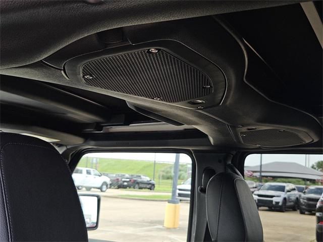 new 2025 Jeep Wrangler car, priced at $54,070