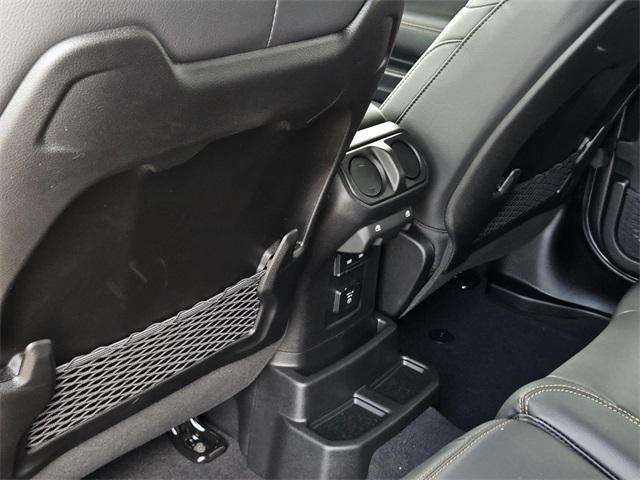 new 2025 Jeep Wrangler car, priced at $54,070