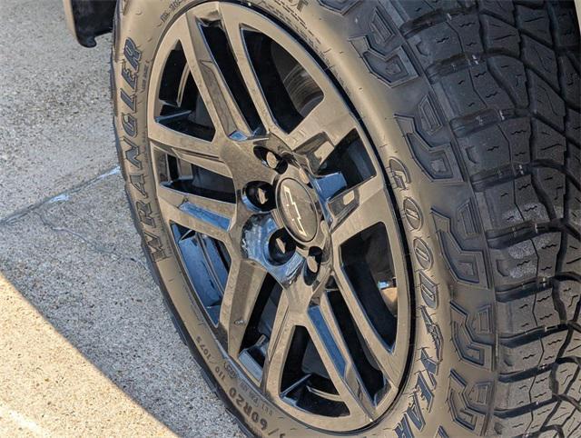 used 2024 Chevrolet Silverado 1500 car, priced at $38,501