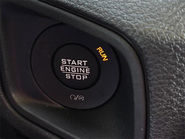 new 2025 Jeep Wrangler car, priced at $43,080