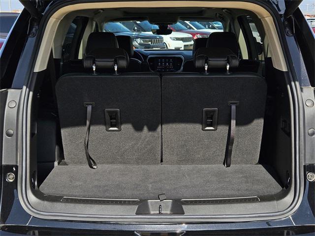 used 2022 GMC Acadia car, priced at $27,807