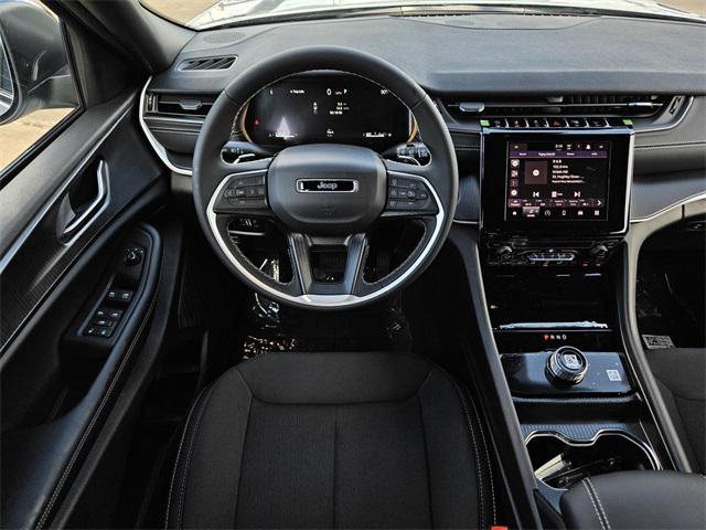 new 2025 Jeep Grand Cherokee L car, priced at $39,290