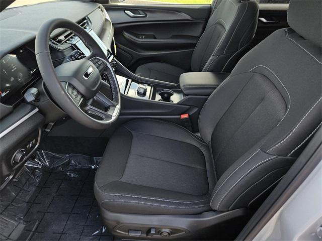 new 2025 Jeep Grand Cherokee L car, priced at $39,290